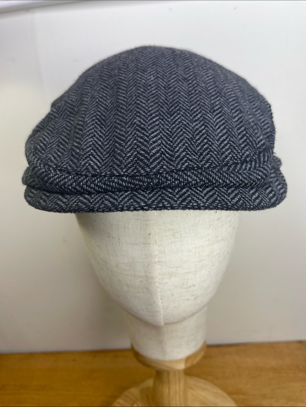 Gray Herringbone Flat Cap - Classic Men's Cap